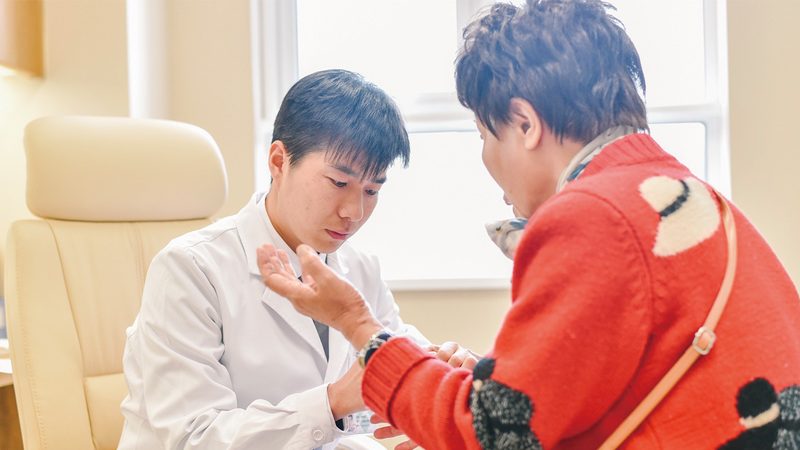 术后陪护，这几点注意事项你get了吗？**