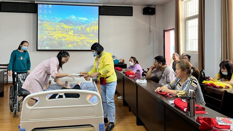 智慧养老设备国家标准规范：构建安全、高效的养老环境