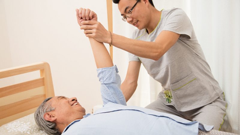 社区养老紧急求助按钮：守护失能老人安全的关键一环