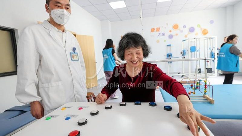 上海浦东养老护理员工资：揭秘养老护理行业的薪酬现状**