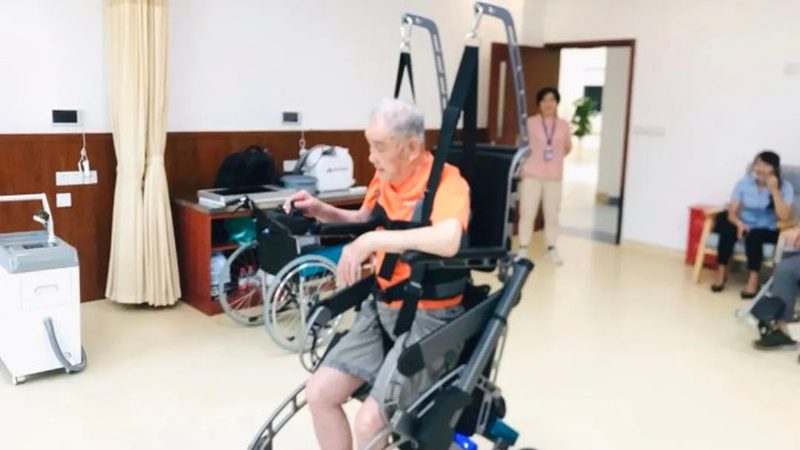 养老社区厨房橱柜板材的优与劣：揭秘选择背后的秘密**